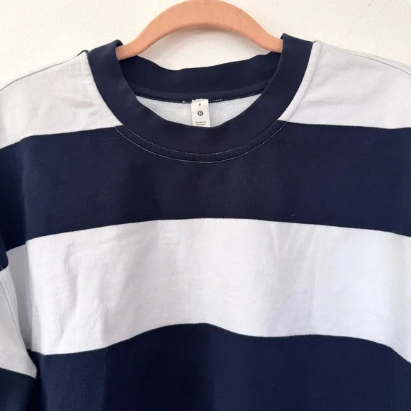 Lululemon Perfectly Oversized Cropped Crew Pack Stripe True Navy White Sz 6 - Picture 5 of 12
